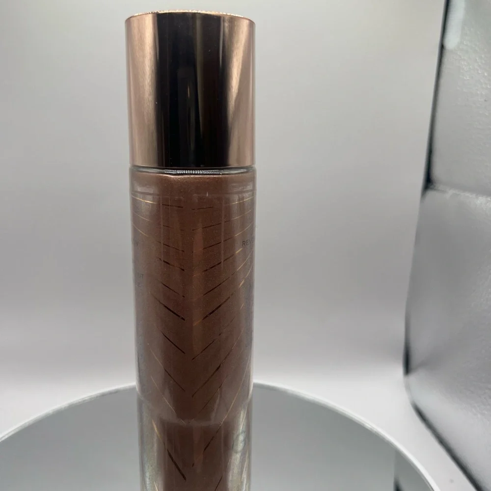 NWT Revolution Molten Body Glow Face & Body Liquid Illuminator 100ml - Rose Gold